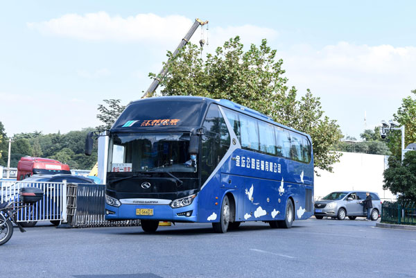 （大巴車租車平臺）如何進行深圳租大巴車？
