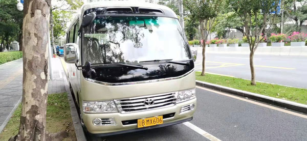 （班車租賃方案）企業(yè)班車租賃方案怎么定制？