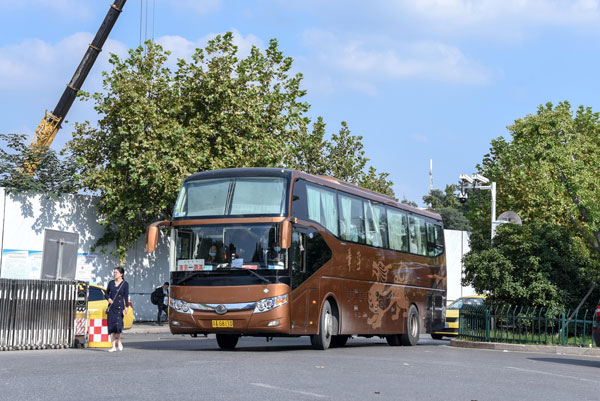 （北京企業(yè)班車）怎么找？北京班車供應(yīng)商選擇方向